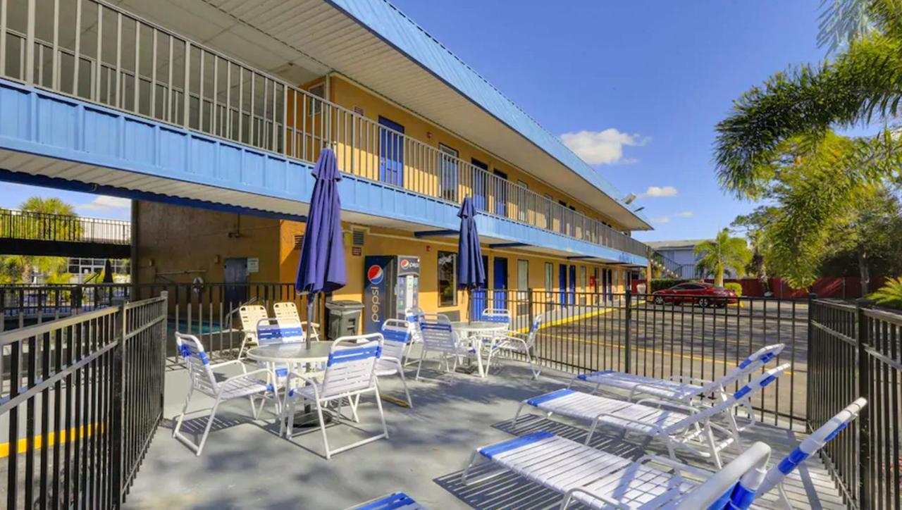 Magnuson Hotel Bradenton Luaran gambar
